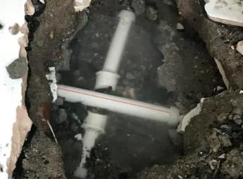 新昌阳台漏水维修公司为您分享楼上楼下漏水怎么处理
