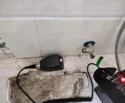 新昌屋顶漏水维修公司分享下卫生间漏水的危害及解决方法